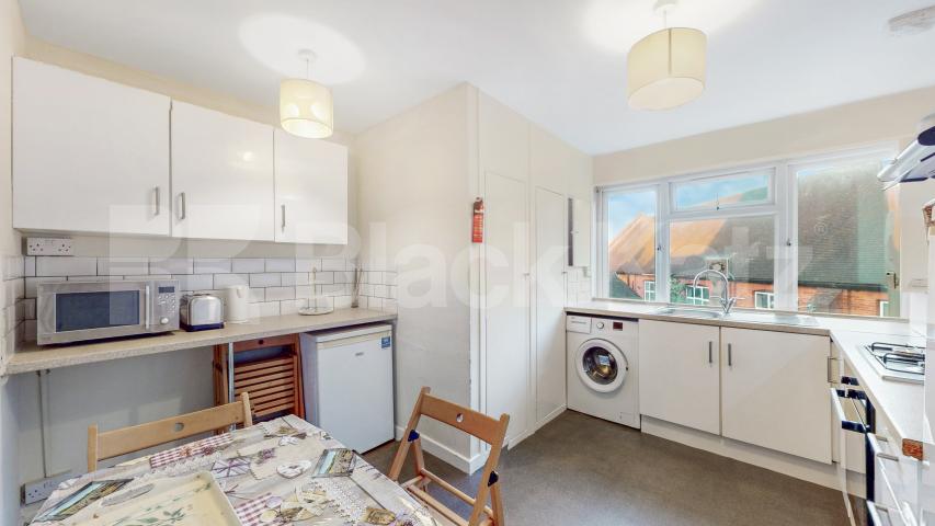 			3 Bedroom, 1 bath, 1 reception Flat			 Chichele Road, Willesden Green